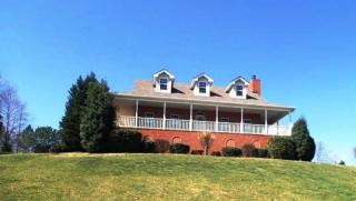 451 Bonnie Vly Dr, Lebanon TN  37087-8238 exterior