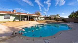 539 Home St, Rialto, CA 92376-3636