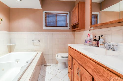 12 Nicholas Dr, Old Bridge NJ  08857-1558 exterior