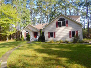 101 Spicers Creek Dr, Oriental, NC 28571-8906