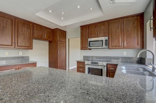 8546 Boothbay Pl, San Diego CA  92129-3725 exterior