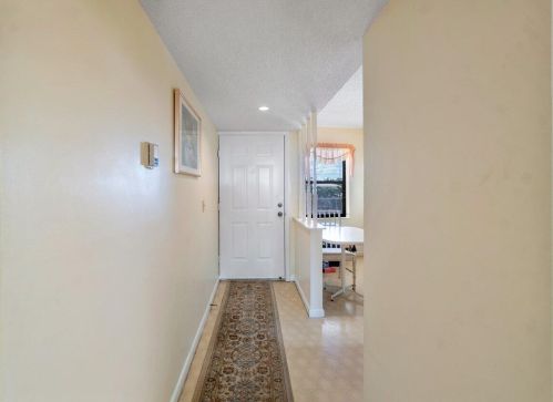 115 Bamboo Rd, West Palm Beach, FL 33404-5783