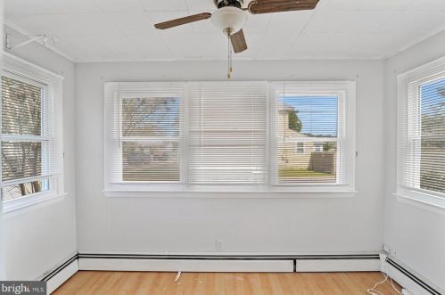 304 2 Ave, Harrington DE  19952-1143 exterior