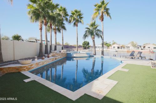 5422 Pontiac Dr, Glendale AZ  85308-9186 exterior