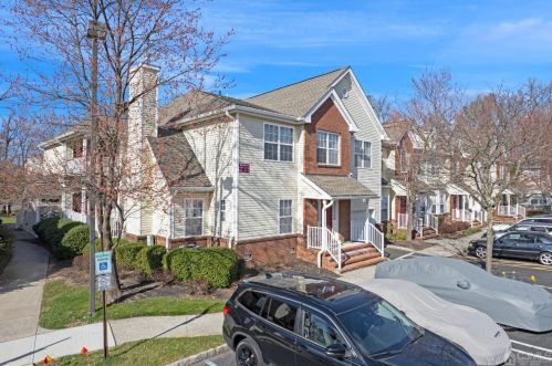 145 Forest Dr, Piscataway, NJ 08854-2273