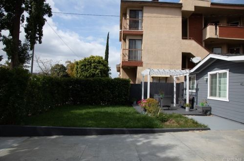 411 Stocker St, Glendale, CA 91202-2309