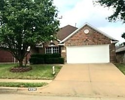 4224 Boulder Park Dr, Euless, TX 76040-8514
