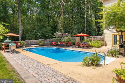 7748 Waterford Dr, Spotsylvania VA  22551-2200 exterior