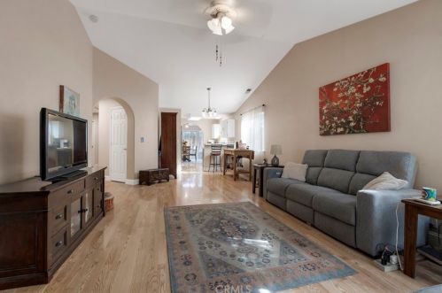 12 Wysong Ct, Chico CA  95928-7647 exterior