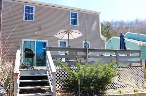 51 Juniper Rd, Bethel, CT 06801-1812