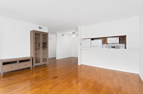 5708 Baltimore Dr, La Mesa, CA 91942-1584
