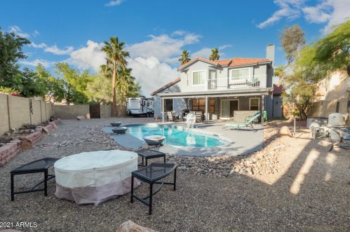 1925 Behrend Dr, Phoenix AZ  85024-1242 exterior