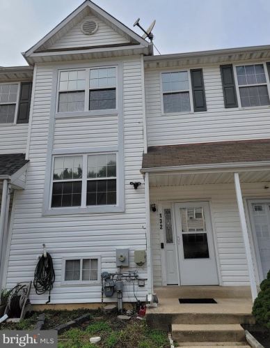 132 Wimbledon Ct, Bear, DE 19701-2579