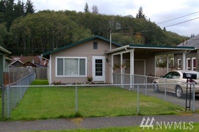915 Monroe St, Hoquiam, WA 98550-1206