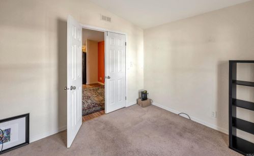 75 Bluejay Dr, Santa Rosa CA  95409-4168 exterior