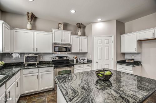 10259 Hilton Ave, Tolleson AZ  85353 exterior