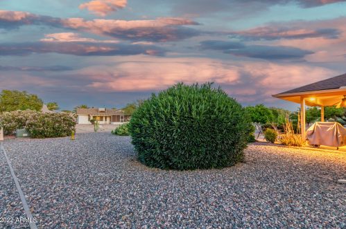 20019 146th Dr, Sun City AZ 85375-6126 exterior