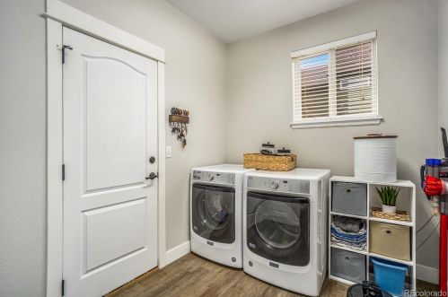 8051 Lighthouse Ln, Fort Collins CO  80528-8978 exterior