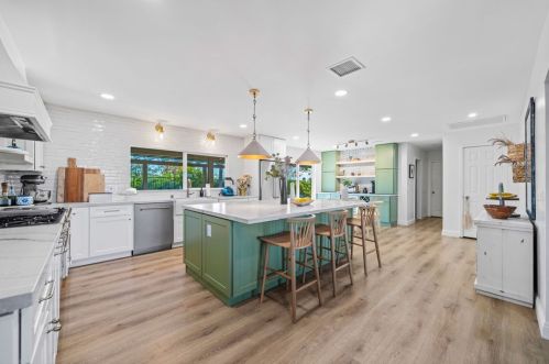 39386 Chaparral Dr, Temecula CA  92592-8822 exterior