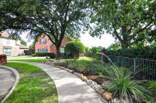 4701 Lawrence Ln, Plano TX  75093-7441 exterior