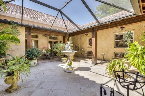 10029 Idle Pine Ln, Bonita Springs, FL 34135-8105
