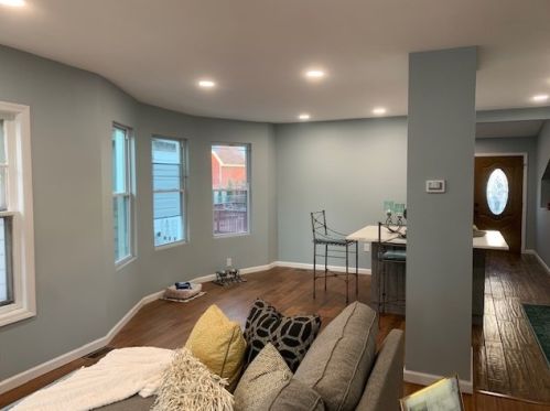 31 40th St, Bayonne, NJ 07002-4817