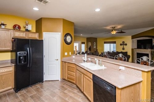 2446 Highland Trl, Bullhead City AZ  86442-8756 exterior