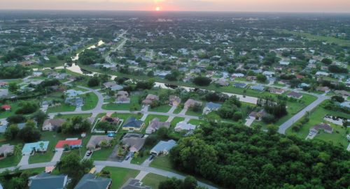 1726 Berkshire Blvd, Fort Pierce FL 34952-7112 exterior