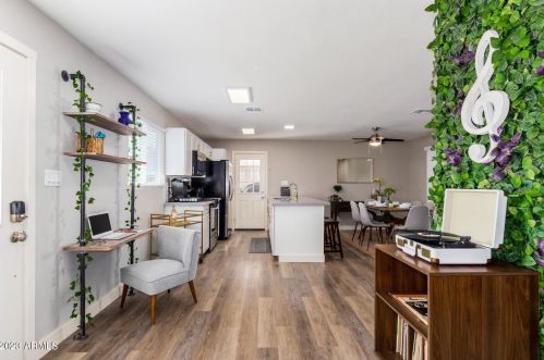 6922 Almeria Rd, Scottsdale, AZ 85257-2610