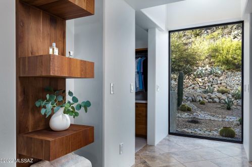 2116 Buck Rdg Pl, Tucson AZ exterior