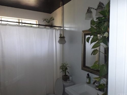 4563 Jones Ave, Riverside CA  92505-1406 exterior