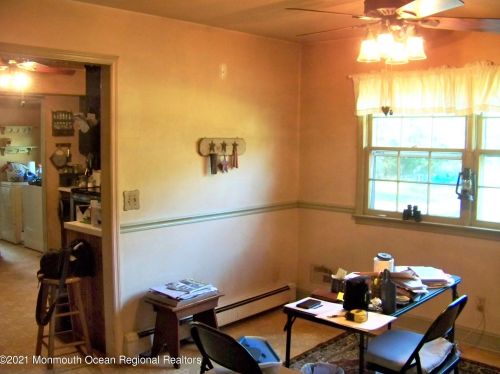 2212 Lacey Rd, Lacey NJ  08731-4316 exterior