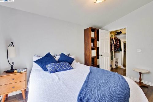 503 Willow Ave, Hayward CA  94541-2424 exterior