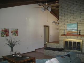 2550 Adobe St, Mesa, AZ 85213-6806