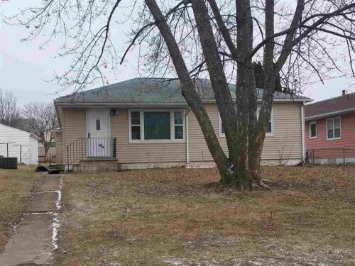 1022 Ash St, Waterloo, IA 50703-3222