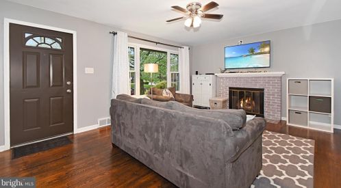 4602 North Rd, Harrisburg, PA 17109-2920