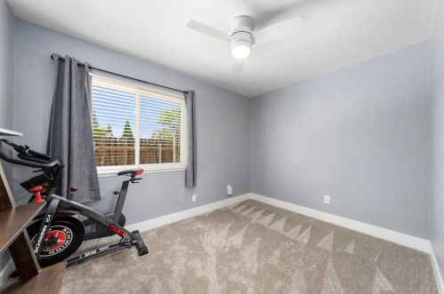128 Bittercreek Dr, Folsom CA  95630-2364 exterior