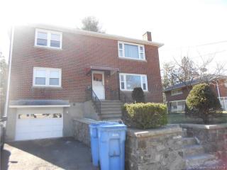 53 Martone St, Waterbury CT  06708-1518 exterior