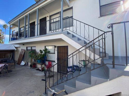 3023-29 Jarvis St, San Diego, CA 92106-2224