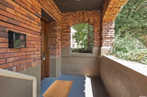 553 1st Ave, Salt Lake City UT  84103-2915 exterior