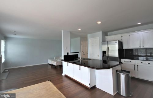 118 Shoal Creek Dr, Blue Bell PA  19422-3250 exterior