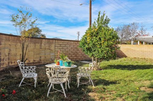 10370 Bel Air Dr, Beaumont CA  92223-5580 exterior