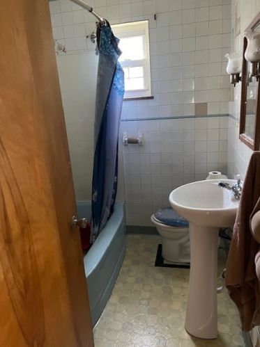 2024 Kimball Ave, New Kensington PA  15068-4024 exterior