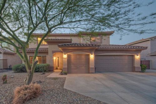 17048 Post Dr, Sun City, AZ 85388-1307