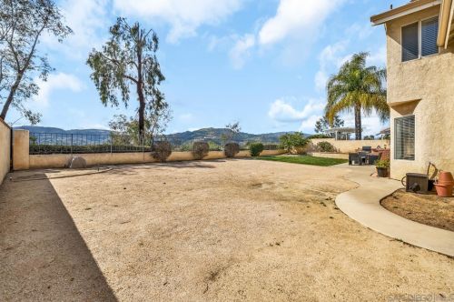 22997 Sweetbay Cir, Wildomar CA  92595-8643 exterior