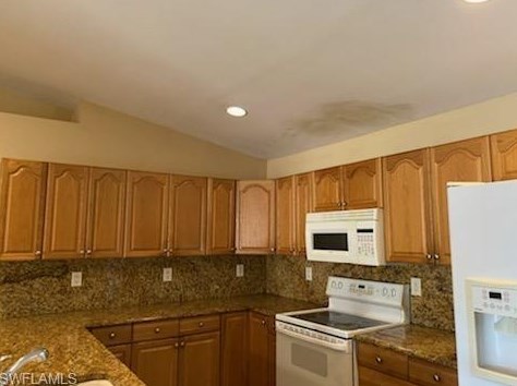 3015 1st St, Lehigh Acres FL  33976-2566 exterior