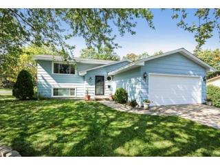 4101 Adair Ave, Minneapolis, MN 55422-1640