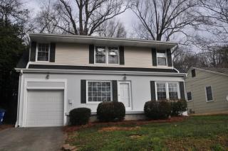 2439 Cherokee Ln, Winston Salem NC  27103-4831 exterior
