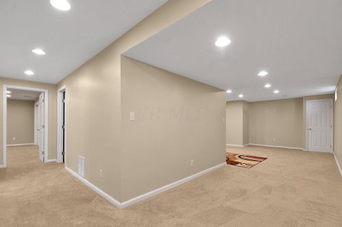 410 Green Apple Pl, Pataskala OH  43062-7453 exterior