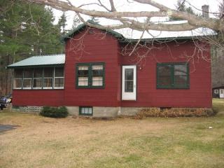 7307 Us Route 9, Elizabethtown, NY 12932-1717